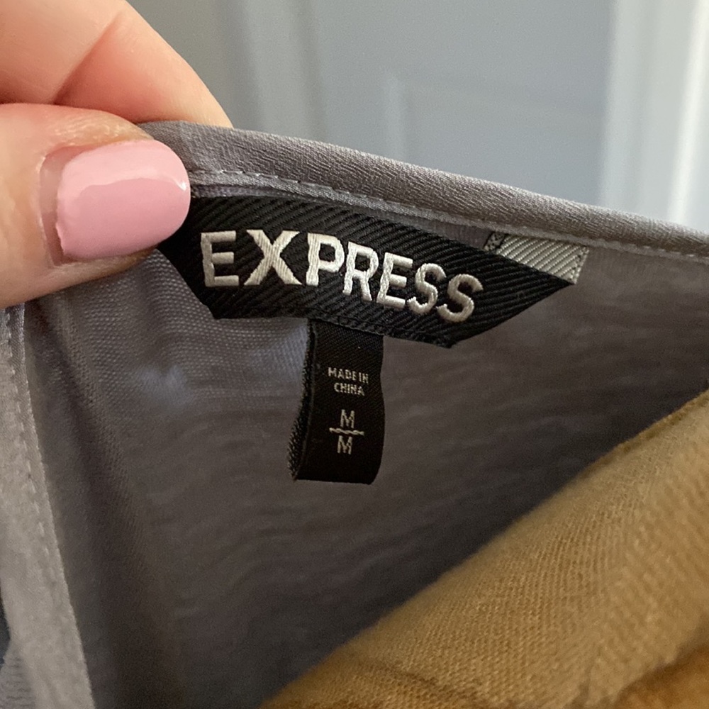 Express sequin top - Picture 4 of 8